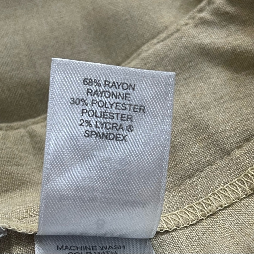 Liz Claiborne Sport Khaki Flat Front Lightweight Petite Pants 8P - Picture 7 of 8